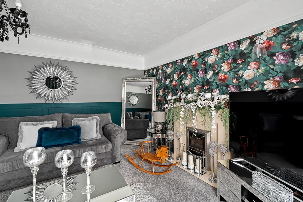 Birkdale Gardens, Winsford CW Estate Agents